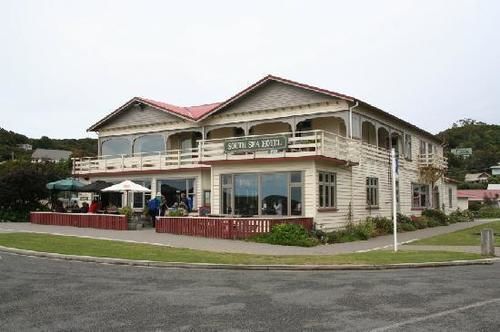 South Sea Hotel - Stewart Island Half-moon Bay Bagian luar foto